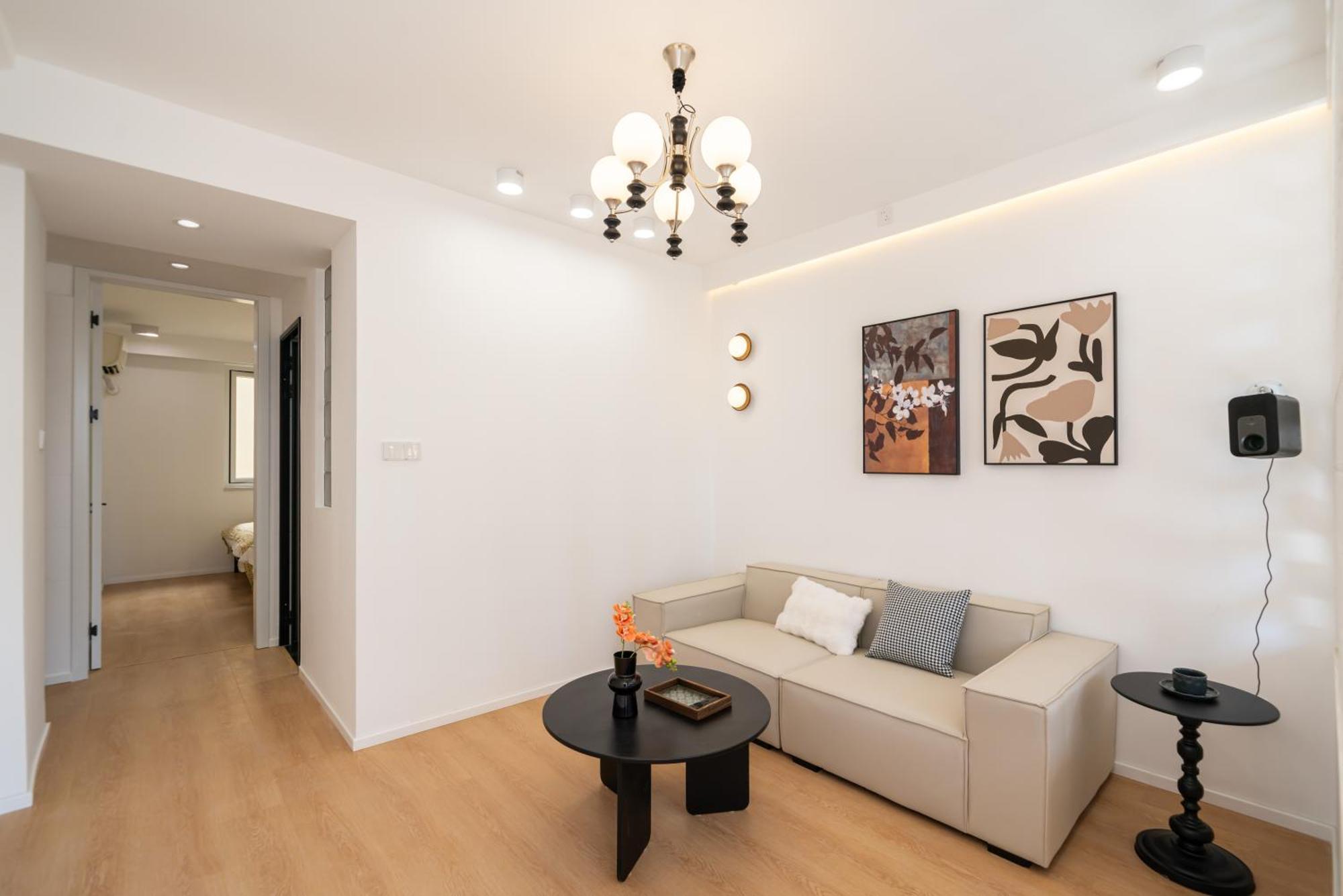 Shanghai Yi Du B&B - 150M Walk From Exit 5 Of Jiashan Road Metro Station Exterior photo