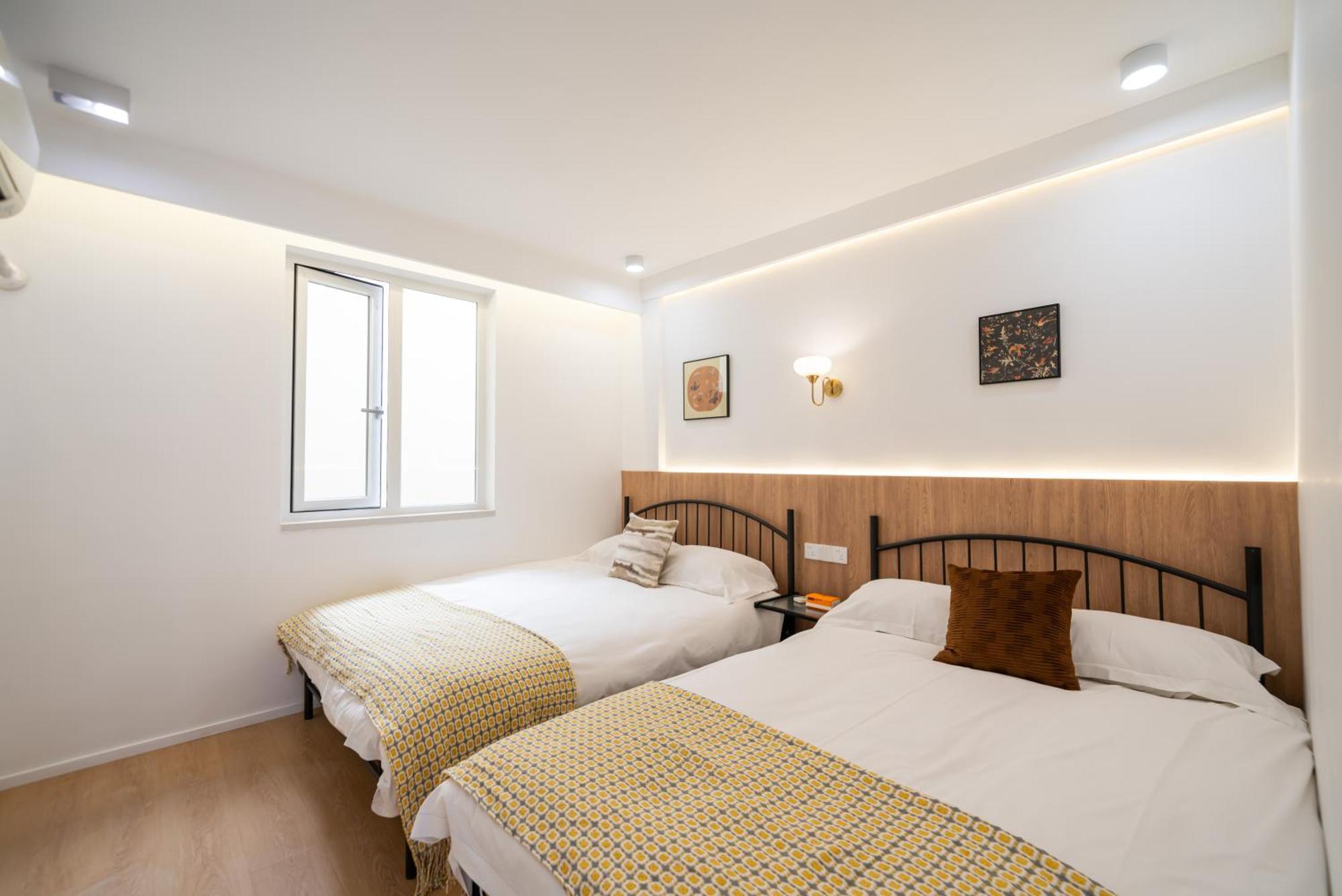 Shanghai Yi Du B&B - 150M Walk From Exit 5 Of Jiashan Road Metro Station Exterior photo