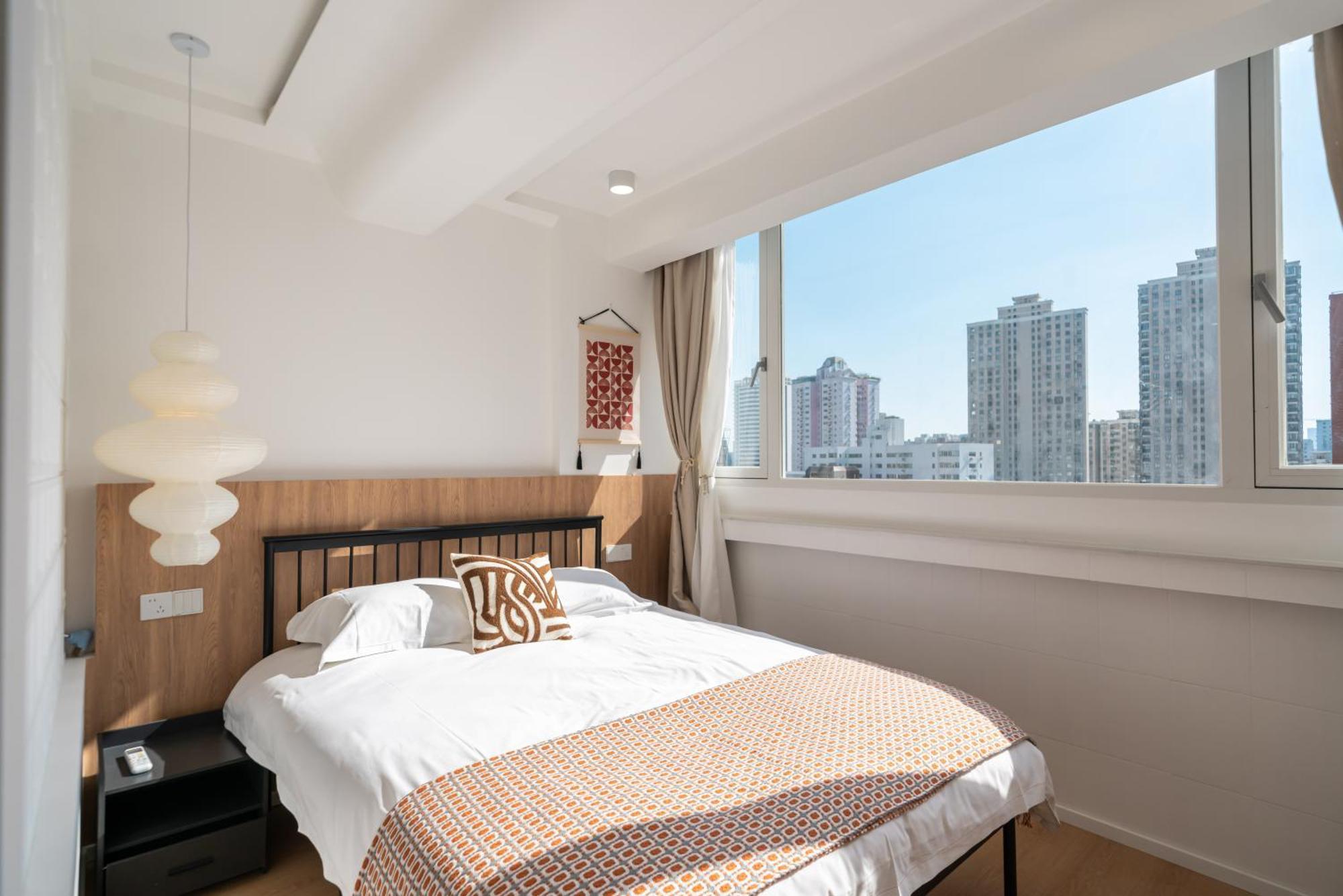Shanghai Yi Du B&B - 150M Walk From Exit 5 Of Jiashan Road Metro Station Exterior photo