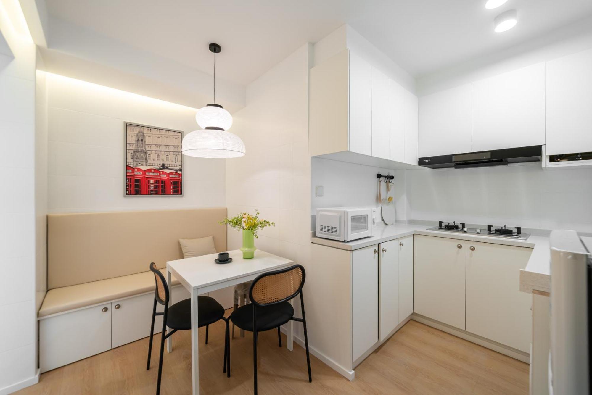 Shanghai Yi Du B&B - 150M Walk From Exit 5 Of Jiashan Road Metro Station Exterior photo